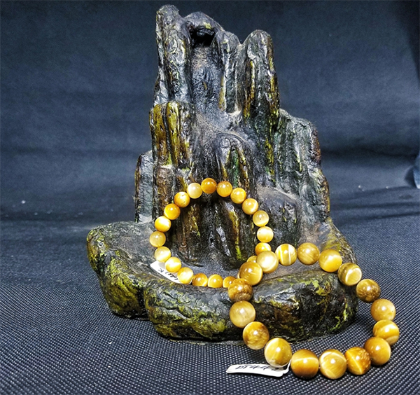 mua quà tặng phong thủy tặng người thân