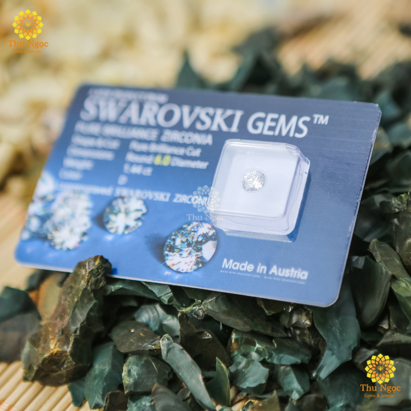 Trang sức phong thủy - Kim cương nhân tạo swarovski