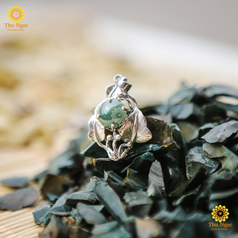Trang sức đá phong thủy Mặt ngọc Myanmar bọc bạc