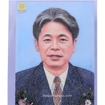 Tranh chân dung Mica Nhật