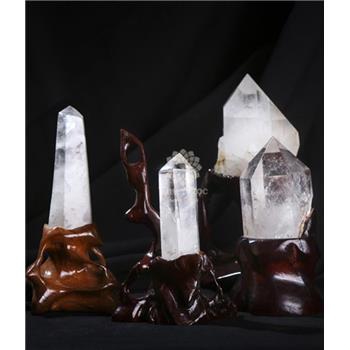 Trụ tinh thể thể thạch anh trắng