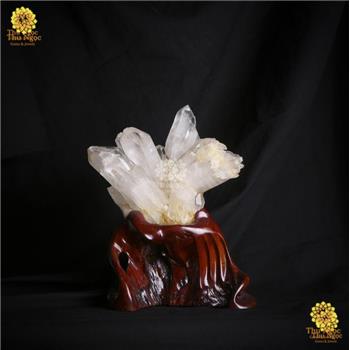 tru-tinh-the-thach-anh-trang3-768x768