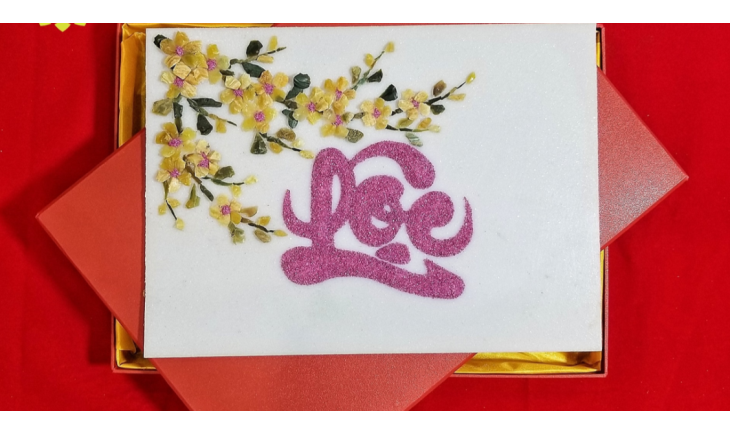 Tranh đá quý làm món quà tặng tuyệt vời cho cha mẹ - quà tết cha mẹ độc đáo